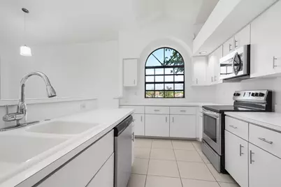 8049 Aberdeen Drive #202, Boynton Beach, FL 33472 - Photo 13