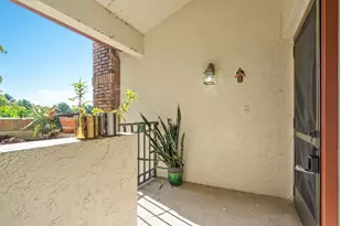 8049 Aberdeen Dr, Boynton Beach, FL 33472 - Photo 5