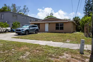 230 SW 8th St, Deerfield Beach, FL 33441 - Photo 1
