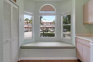 18081 SE Country Club Dr, Tequesta, FL 33469 - Photo 9