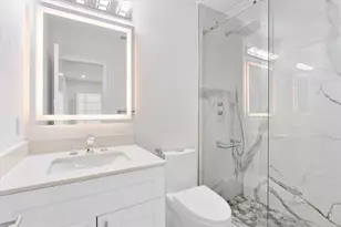 18 Nurmi Dr, Fort Lauderdale, FL 33301 - Photo 53