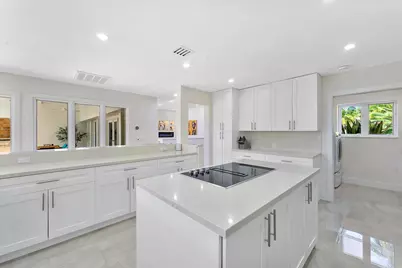 18 Nurmi Drive, Fort Lauderdale, FL 33301 - Photo 17