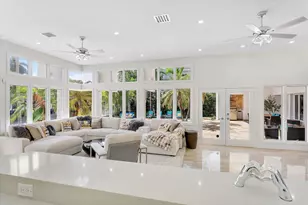 18 Nurmi Dr, Fort Lauderdale, FL 33301 - Photo 9