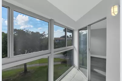12600 SW 5th Court #414L, Pembroke Pines, FL 33027 - Photo 19