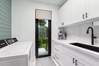 2400 NE 27th Avenue, Fort Lauderdale, FL 33305 - Photo 33