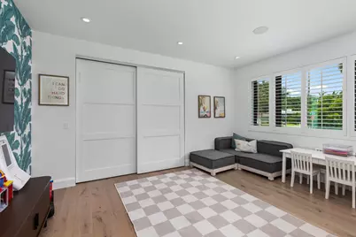 2400 NE 27th Avenue, Fort Lauderdale, FL 33305 - Photo 25