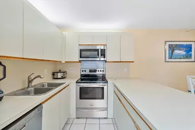 702 NW 98th Circle, Plantation, FL 33324 - Photo 17