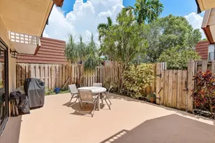 702 NW 98th Cir, Plantation, FL 33324 - Photo 35