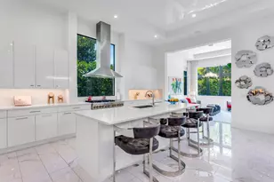 904 NW 2nd St, Boca Raton, FL 33486 - Photo 15