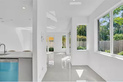 815 NE 17th Avenue #5, Fort Lauderdale, FL 33304 - Photo 9