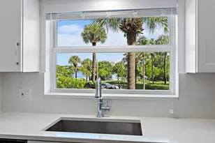 20 Celestial Way, Juno Beach, FL 33408 - Photo 3