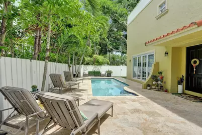 1411 NE 7th Street, Fort Lauderdale, FL 33304 - Photo 1