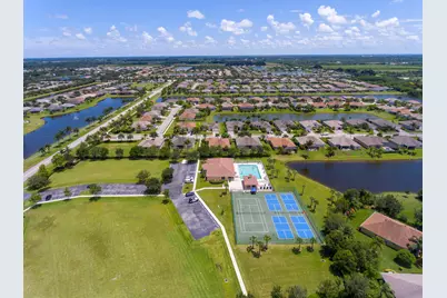655 Valencia Circle SW, Vero Beach, FL 32968 - Photo 33
