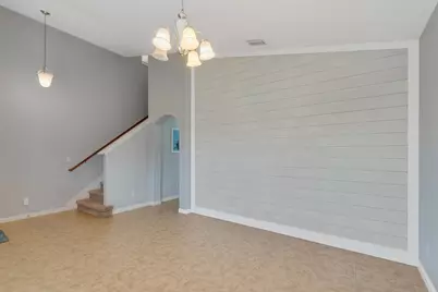 655 Valencia Circle SW, Vero Beach, FL 32968 - Photo 9