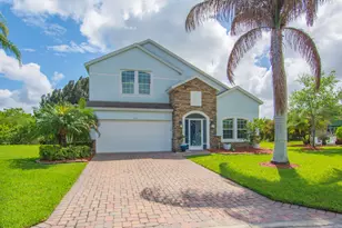 655 Valencia Cir SW, Vero Beach, FL 32968 - Photo 3