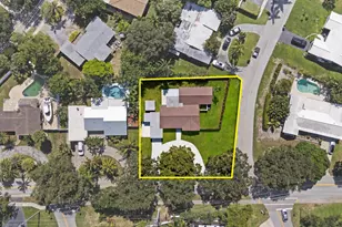 4000 NE 22nd Ave, Lighthouse Point, FL 33064 - Photo 1