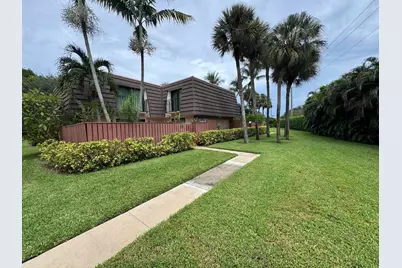 1807 18th Court, Jupiter, FL 33477 - Photo 1