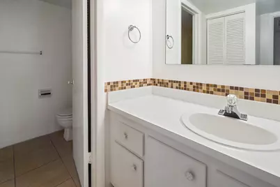 237 Alemeda Drive #3, Palm Springs, FL 33461 - Photo 17