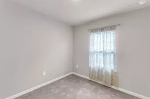 818 Persimmon Pl, Fort Pierce, FL 34981 - Photo 17