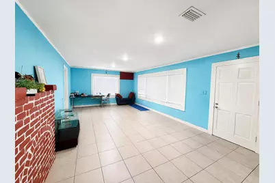 1204 Easter Avenue, Fort Pierce, FL 34950 - Photo 5