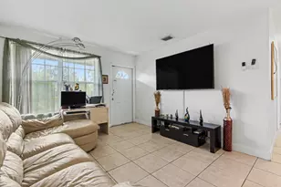 6714 Atlanta St, Hollywood, FL 33024 - Photo 5