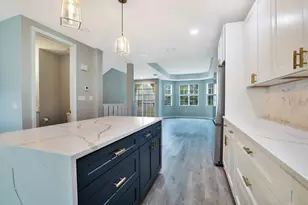 2425 San Pietro Cir, Palm Beach Gardens, FL 33410 - Photo 5