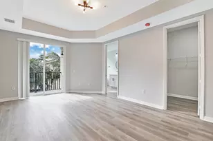 2425 San Pietro Cir, Palm Beach Gardens, FL 33410 - Photo 13