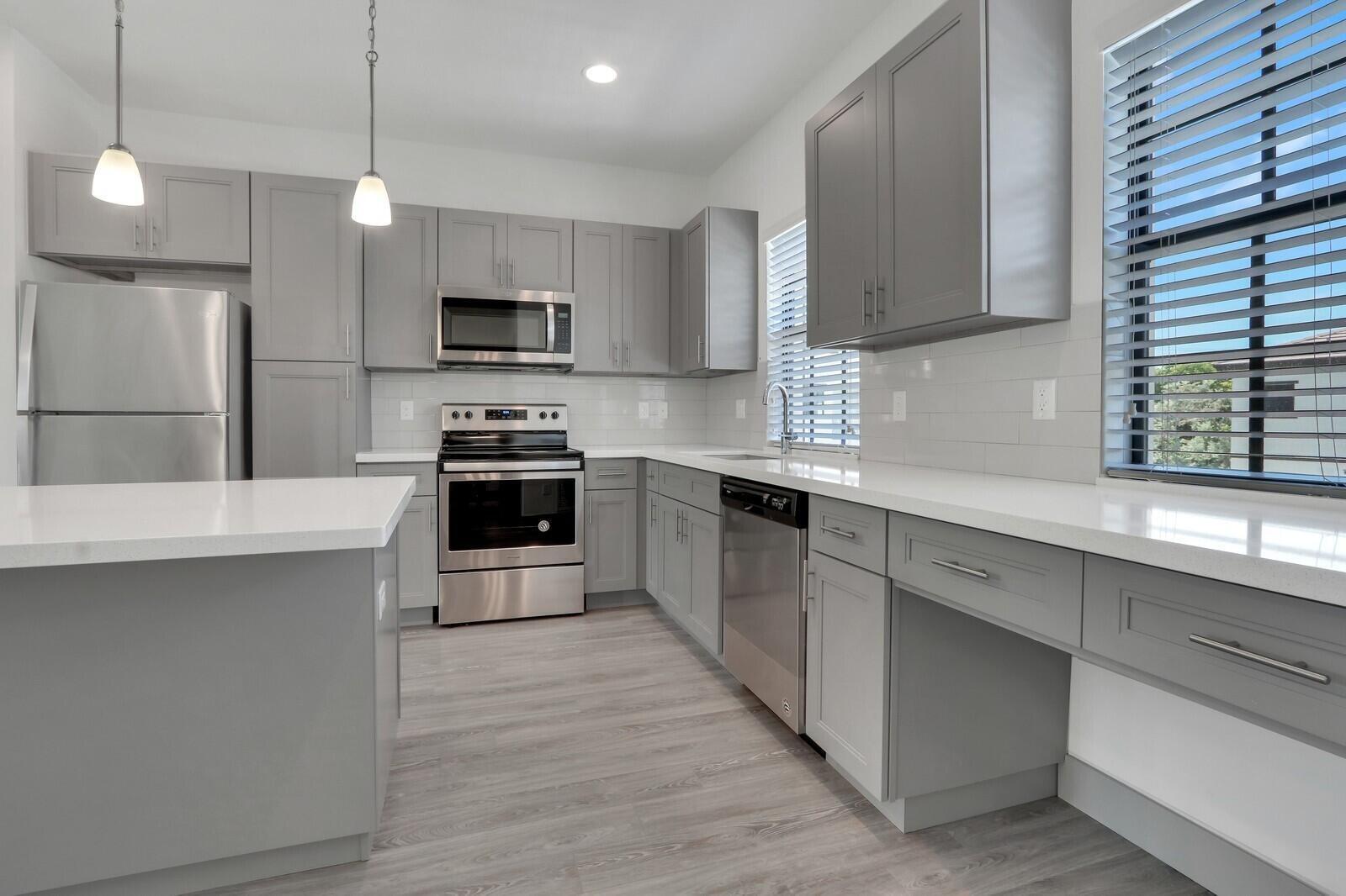 540 NE 14th Ct #102 - 540 NE 14th Ct #102, Fort Lauderdale, FL 33304 Luxury Property | Jose Angel Pina
