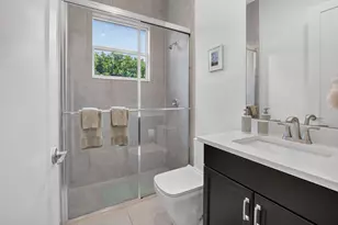9772 Celtic Sea Ln, Delray Beach, FL 33446 - Photo 25