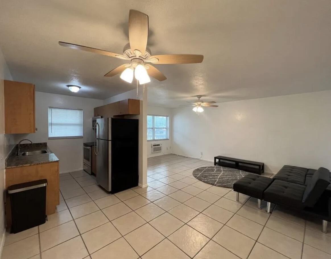 701 SE 15th St #8 - 701 SE 15th St #8, Fort Lauderdale, FL 33316 Luxury Property | Jose Angel Pina