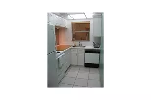 2400 NE 10th Street NE, Pompano Beach, FL 33062 - Photo 11