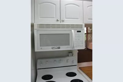 2400 NE 10th Street NE #305, Pompano Beach, FL 33062 - Photo 1