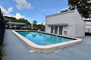8310 Sands Point Blvd, Tamarac, FL 33321 - Photo 13