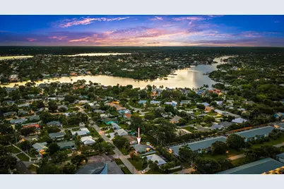 570 N Dover Road, Tequesta, FL 33469 - Photo 39