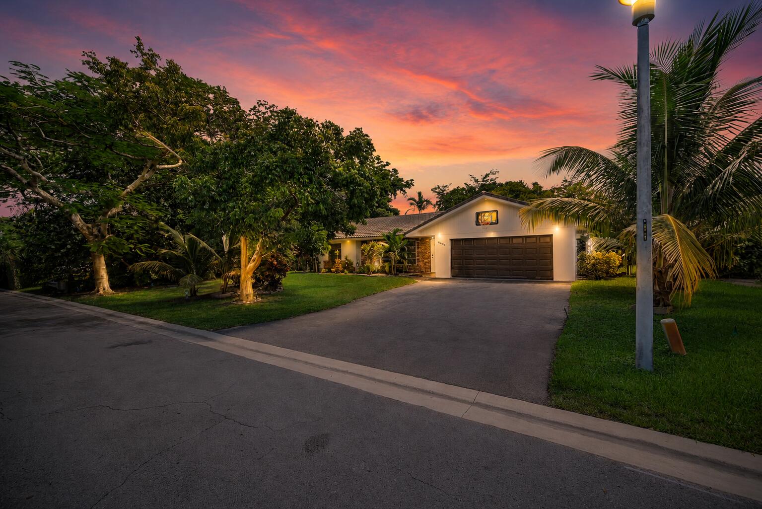 4203 NW 75th Ave - 4203 NW 75th Ave, Coral Springs, FL 33065 Luxury Property | Jose Angel Pina