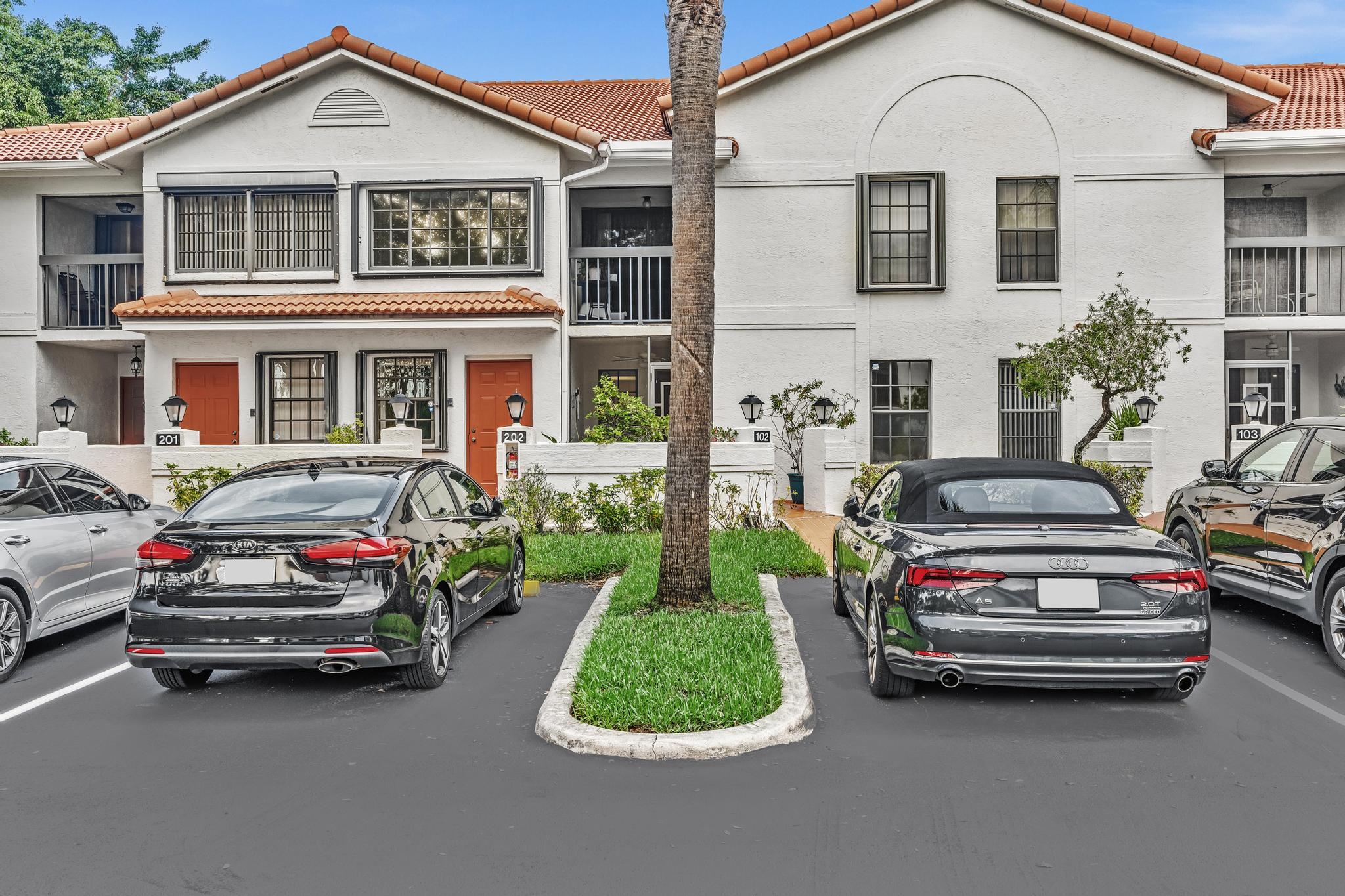 9632 Sills Dr E #102 - 9632 Sills Dr E #102, Boynton Beach, FL 33437 Luxury Property | Jose Angel Pina