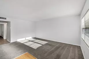 45 Dorset B, Boca Raton, FL 33434 - Photo 13