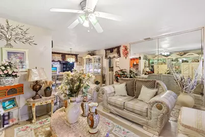 316 NW 44th Avenue, Plantation, FL 33317 - Photo 11