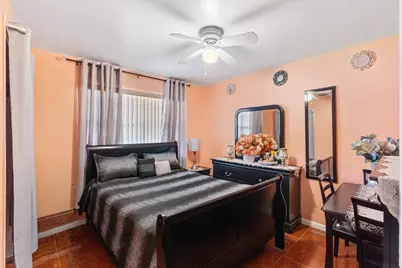 316 NW 44th Avenue, Plantation, FL 33317 - Photo 17