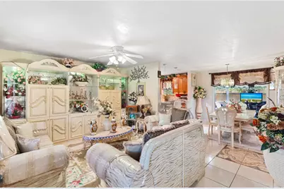 316 NW 44th Avenue, Plantation, FL 33317 - Photo 7