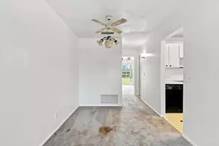 2600 SE Ocean Blvd, Stuart, FL 34996 - Photo 11