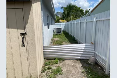 6910 SW 24th Street, Miramar, FL 33023 - Photo 39