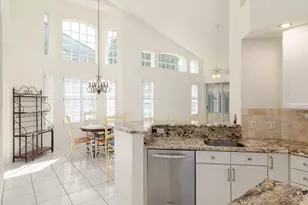 1676 SW Harbour Isles Cir, Port Saint Lucie, FL 34986 - Photo 5