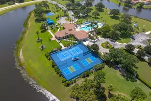 1676 SW Harbour Isles Cir, Port Saint Lucie, FL 34986 - Photo 27