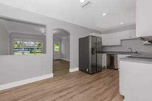 6720 SW 17th St, North Lauderdale, FL 33068 - Photo 9
