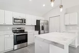 5232 SE 55th Terrace, Stuart, FL 34997 - Photo 5