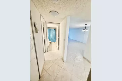 4725 Lucerne Lakes E #214, Lake Worth, FL 33467 - Photo 13