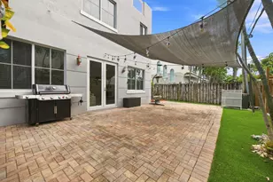 633 NE 11th Ave, Fort Lauderdale, FL 33304 - Photo 31