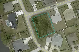 2 Wateing Pl, Palm Coast, FL 32164 - Photo 1