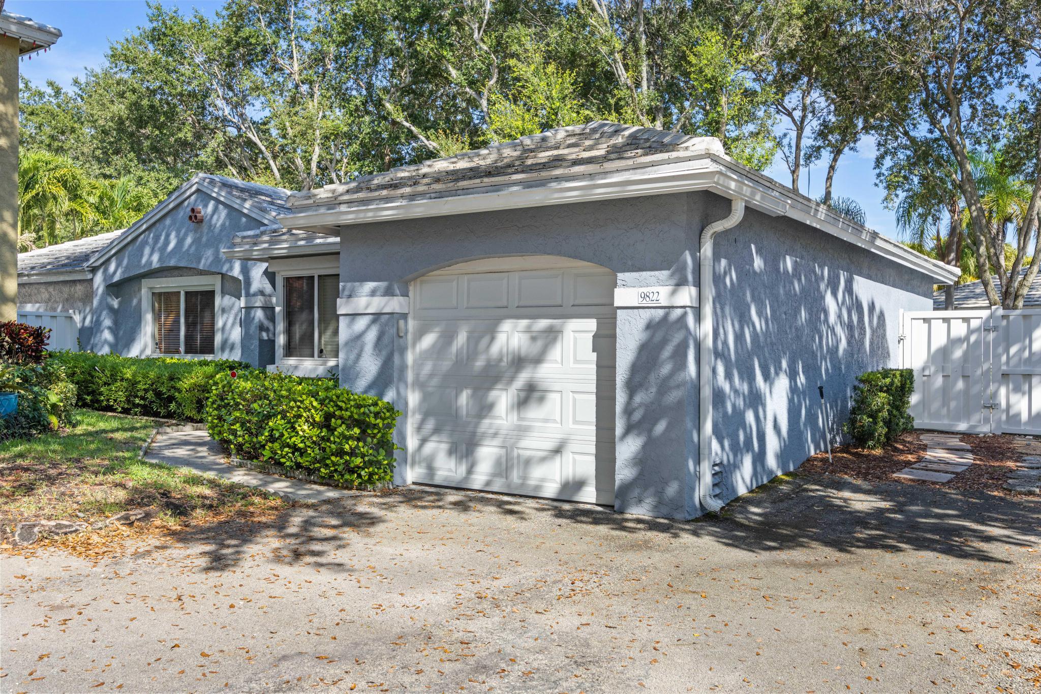 9822 NW 2nd Ct - 9822 NW 2nd Ct, Plantation, FL 33324 Luxury Property | Jose Angel Pina